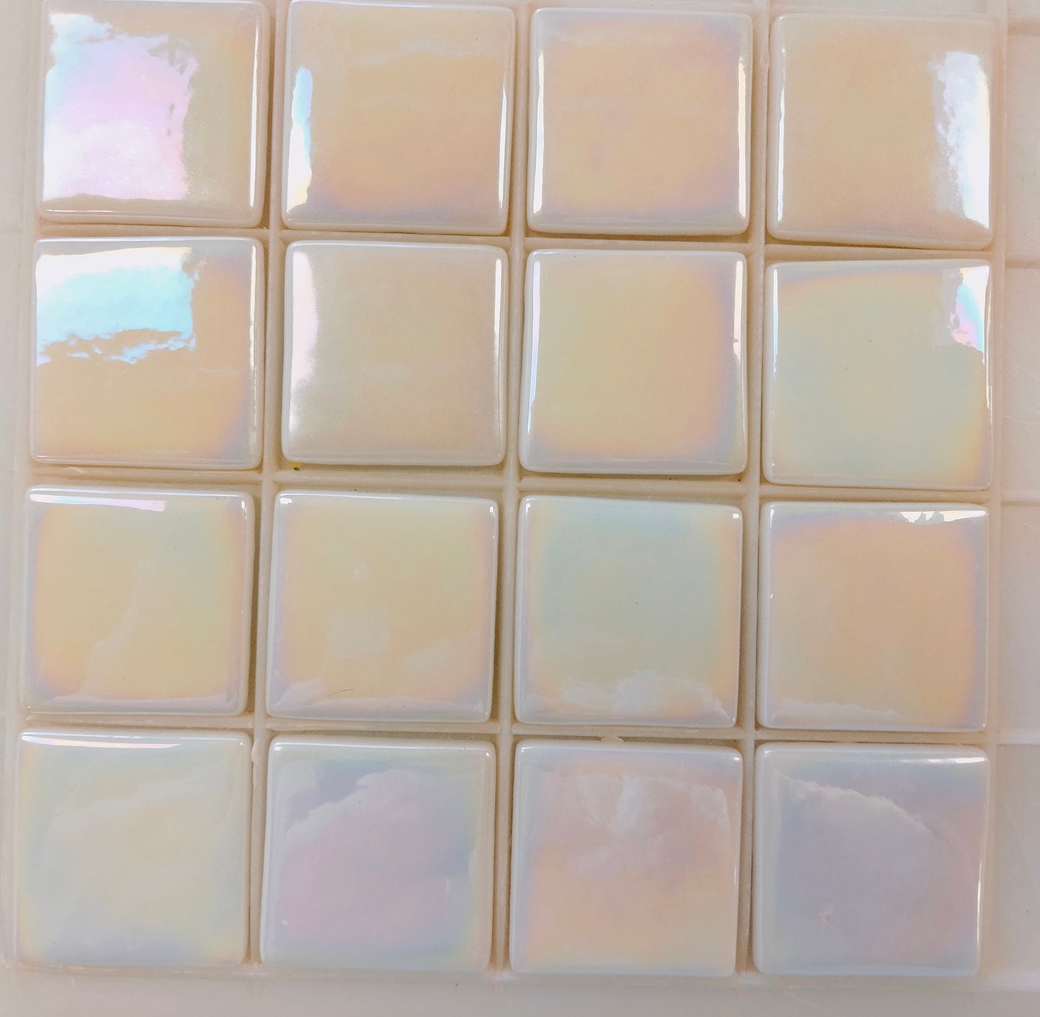 840-i square iridized decor tile