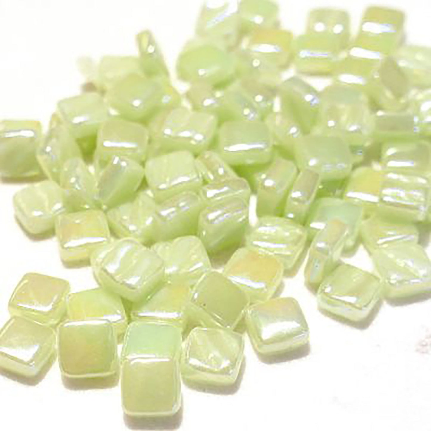 8mm 01i pastel green iridized