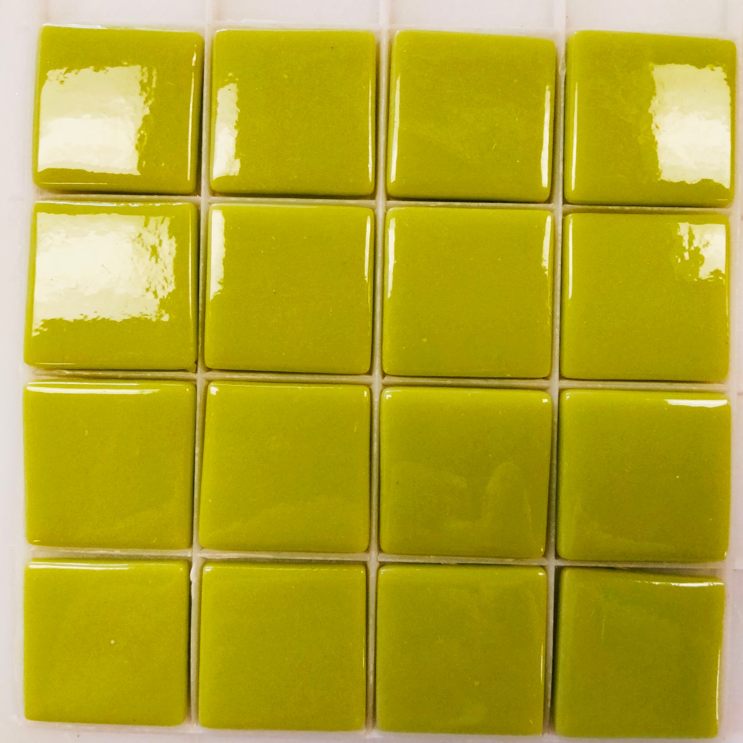 811-g 25mm Lime Green-sheeted-tile