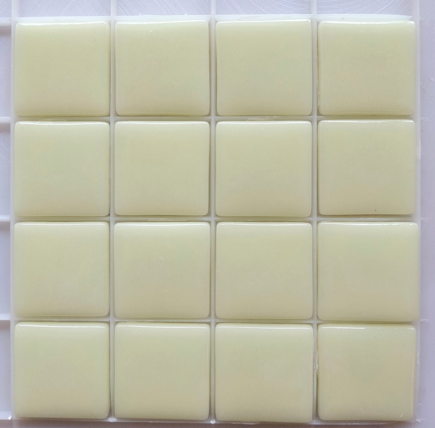 826-g 25mm Pale Yellow-sheeted-tile