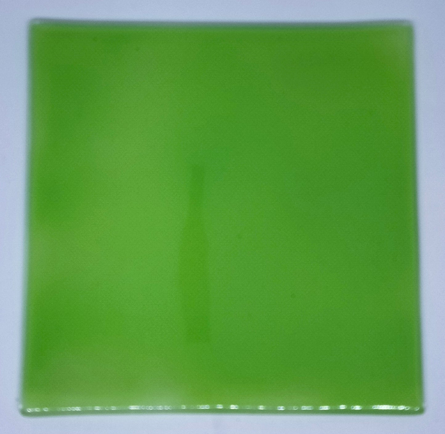 NinaGlass Light Green