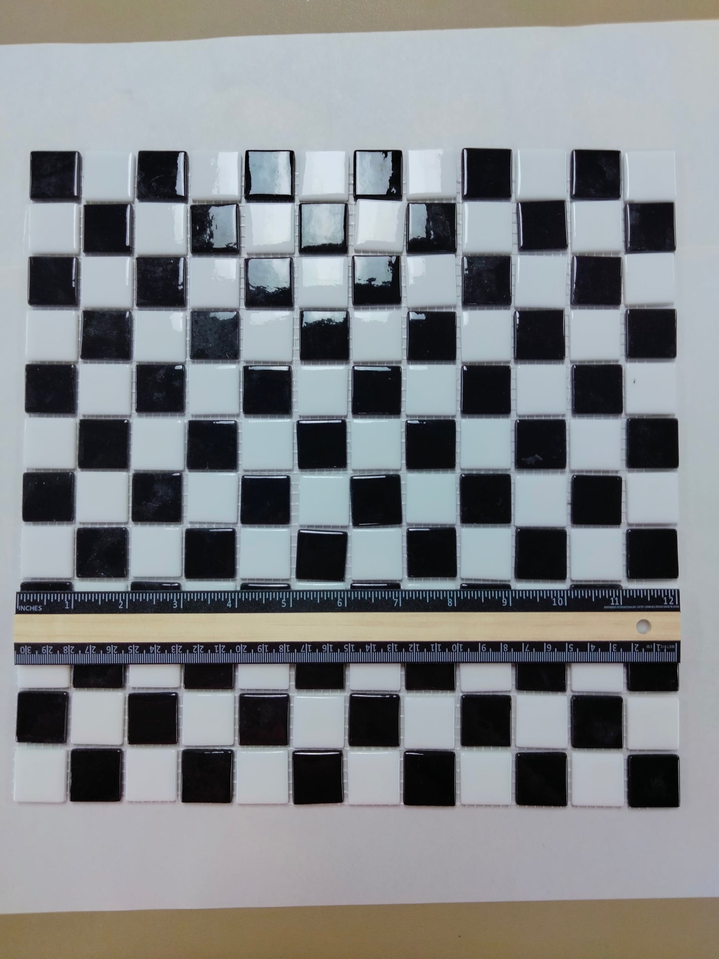 25mm Glass Checkerboard Tile-Black & White