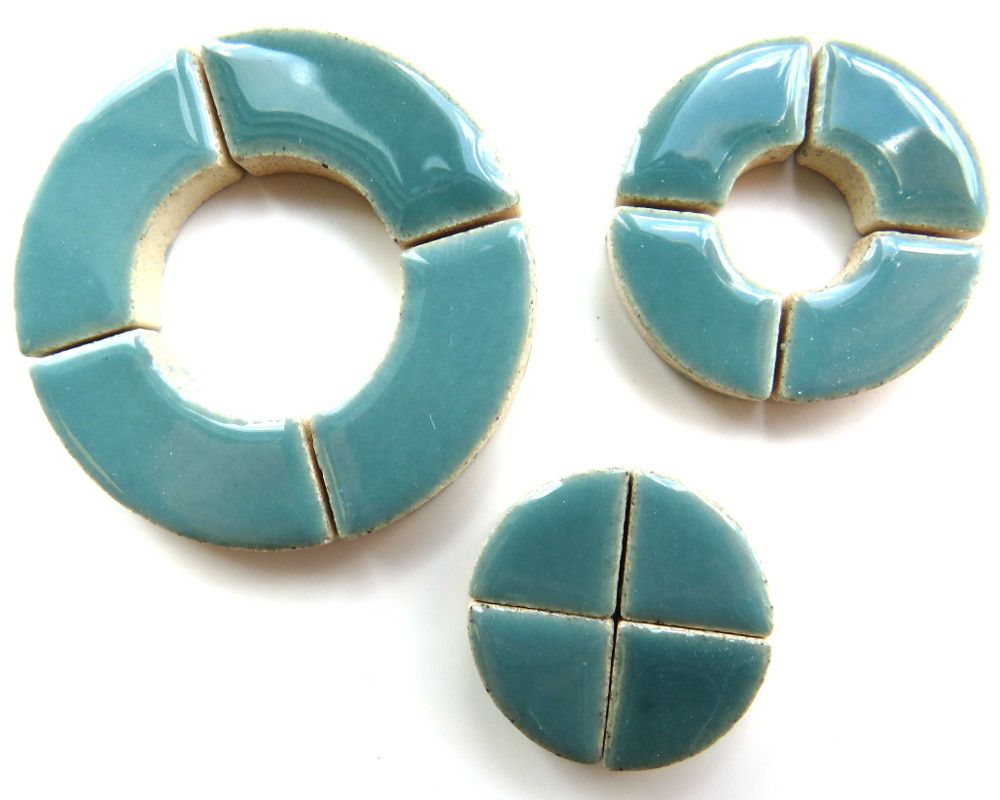 cc-Teal Ceramic Curves